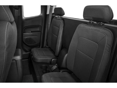 Used 2015 Chevrolet Colorado LT w/ LT Convenience Package AWD/4WD image 18