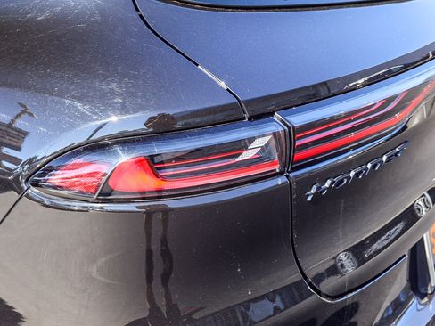 Used 2024 Dodge Hornet R/T Plus image 26