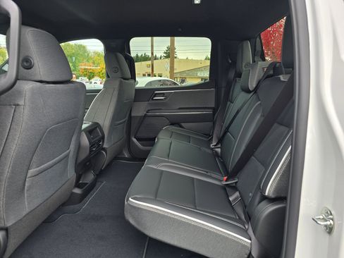 New 2026 GMC Sierra EV Elevation image 15