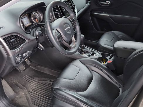 Used 2019 Jeep Cherokee Limited AWD/4WD image 42