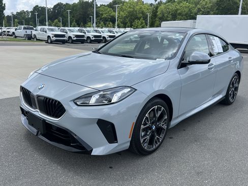 Used 2025 BMW 228i xDrive AWD/4WD image 5