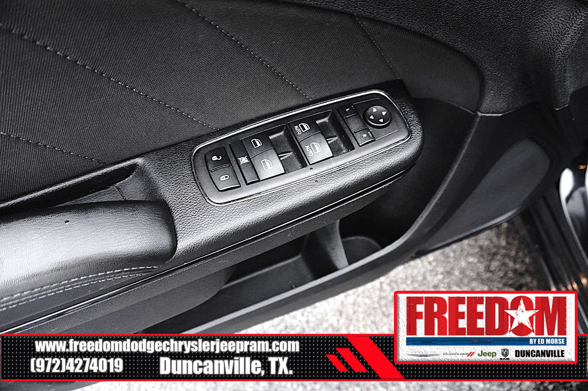 Used 2023 Dodge Charger SXT w/ Blacktop Package RWD image 38
