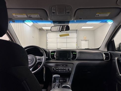 Used 2017 Kia Sportage LX image 19