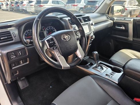 Used 2016 Toyota 4Runner SR5 Premium RWD image 12