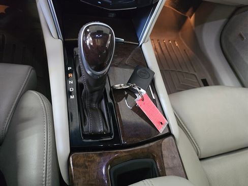 Used 2014 Cadillac XTS Luxury w/ Driver Awareness Package image 20