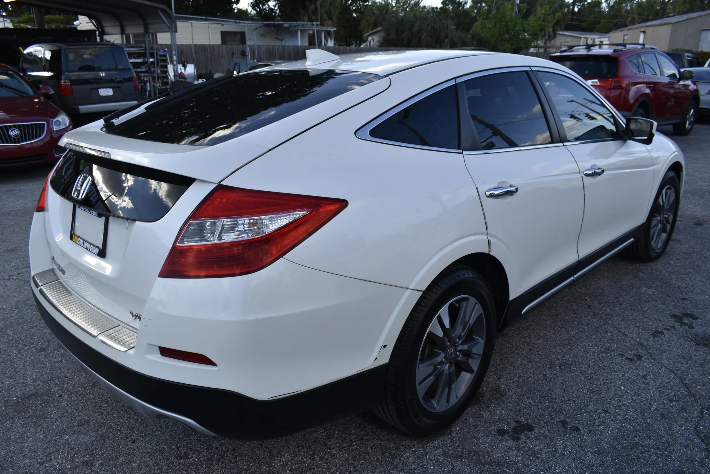Used 2013 Honda Crosstour EX-L image 32