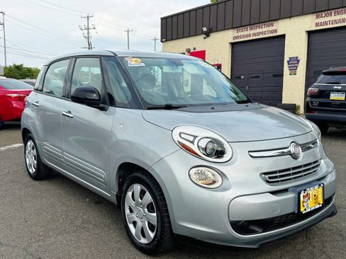 Used 2015 FIAT 500L Pop FWD image 8