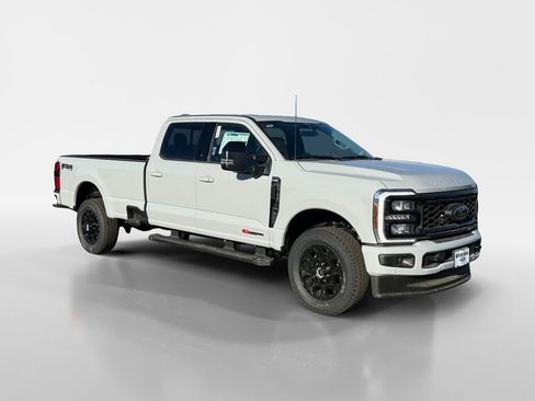 New 2026 Ford F350 Lariat w/ Black Appearance Package image 36