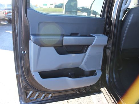 Used 2024 Ford F250 XL w/ STX Appearance Package image 19