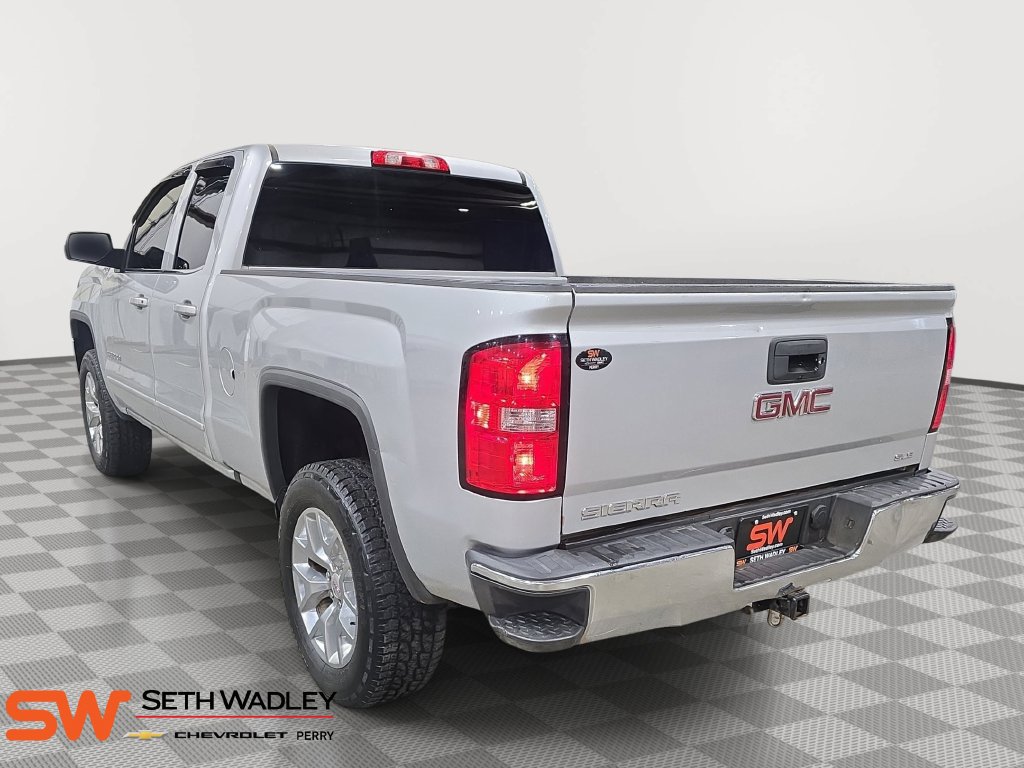 Used 2017 GMC Sierra 1500 SLE w/ SLE Value Package AWD/4WD image 5