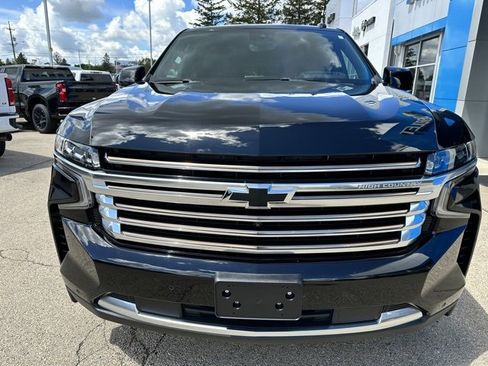 Used 2023 Chevrolet Tahoe High Country image 10