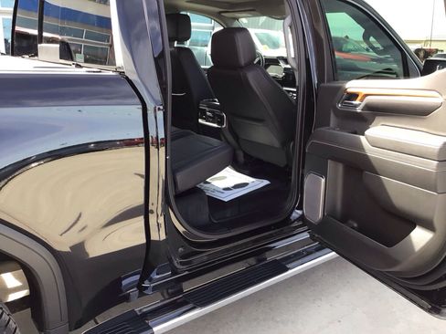 Used 2023 GMC Sierra 1500 Denali w/ Technology Package image 14