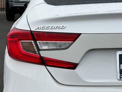 Used 2018 Honda Accord Touring image 49