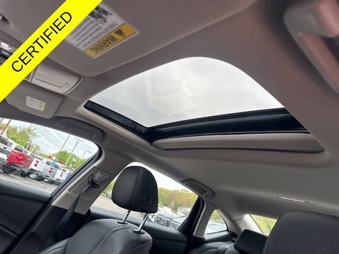 Used 2023 Acura TLX w/ Technology Package FWD image 3