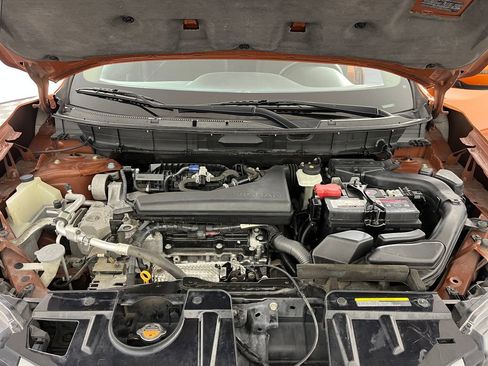Used 2019 Nissan Rogue SV AWD/4WD image 21