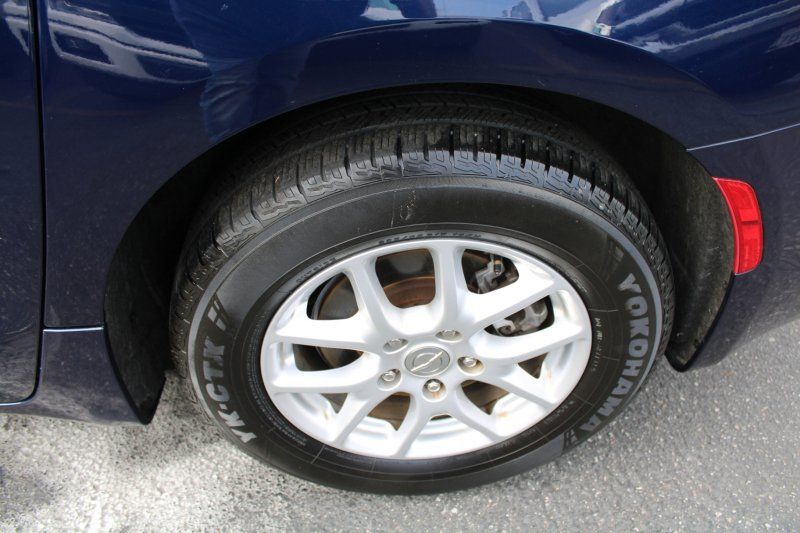 Used 2020 Chrysler Voyager LX FWD image 19