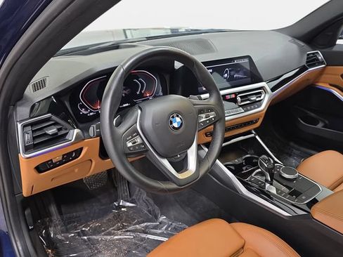 Used 2019 BMW 330i xDrive Sedan w/ Premium Package AWD/4WD image 16