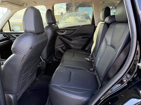 Used 2019 Subaru Forester Limited image 14
