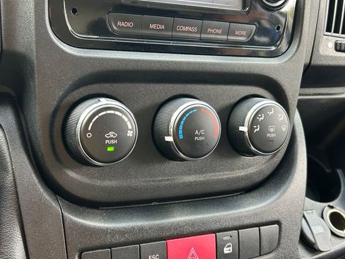 Used 2018 RAM ProMaster 2500 w/ Interior Convenience Group image 44