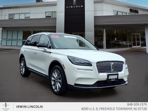 Certified 2022 Lincoln Corsair AWD w/ Premium Package image 2