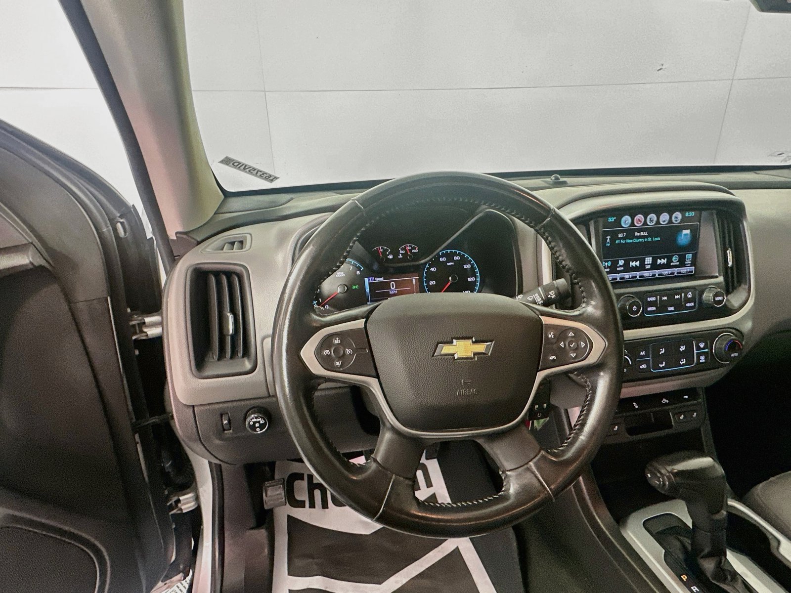 Used 2018 Chevrolet Colorado LT w/ Luxury Package, Chrome AWD/4WD image 11