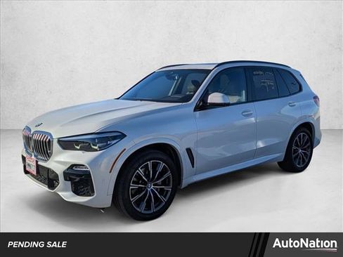 Used 2019 BMW X5 xDrive40i w/ M Sport Package image 1