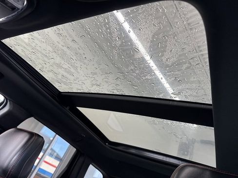 Used 2019 Jeep Grand Cherokee Trailhawk w/ Trailhawk Luxury Group image 31