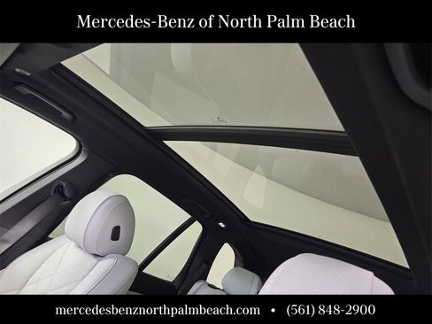 Used 2024 BMW X5 sDrive40i w/ Premium Package image 11