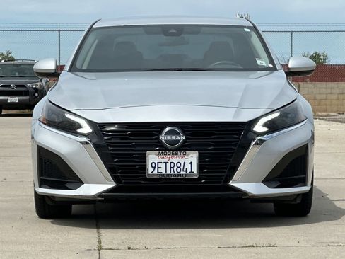 Used 2023 Nissan Altima 2.5 SV image 8