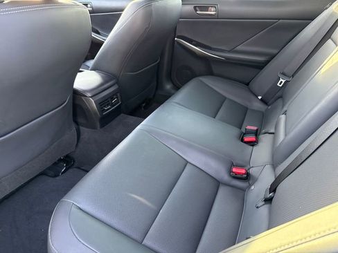 Used 2017 Lexus IS 200t w/ Navigation System Package image 16