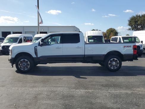 Used 2024 Ford F250 King Ranch image 6