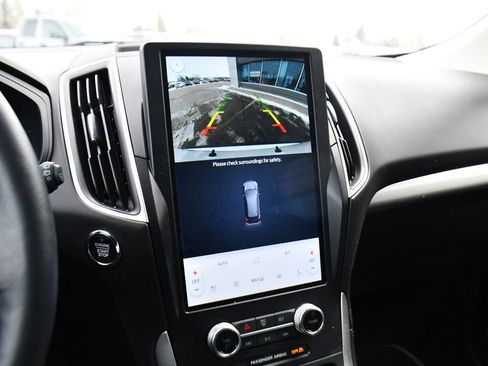 Used 2024 Ford Edge SEL w/ Convenience Package image 26