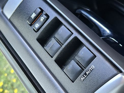 Used 2024 Toyota 4Runner SR5 Premium w/ Moonroof Package image 43