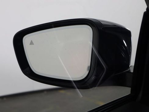 Used 2024 BMW 330i Sedan w/ M Sport Package RWD image 48