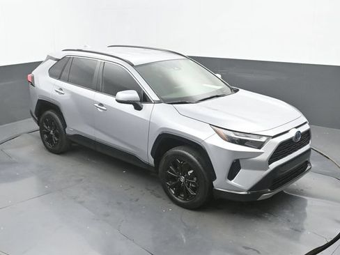 Used 2023 Toyota RAV4 SE AWD/4WD image 26