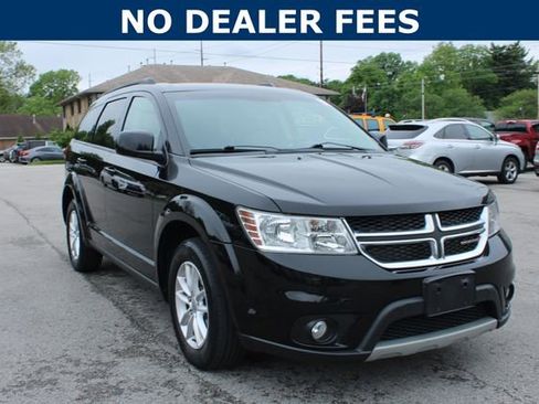 Used 2016 Dodge Journey SXT w/ Comfort/Convenience Group FWD image 2