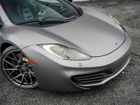 Used 2013 McLaren MP4-12C Spider image 8