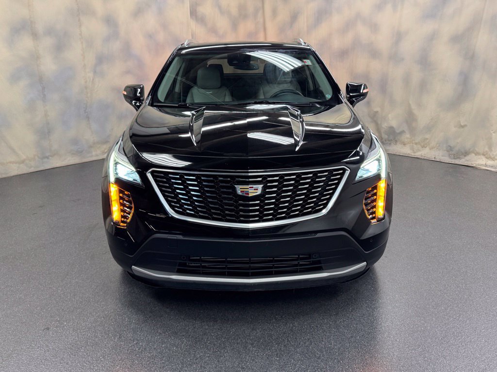 Used 2023 Cadillac XT4 Premium Luxury AWD/4WD image 5