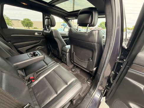 Used 2014 Jeep Grand Cherokee Overland AWD/4WD image 28