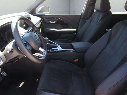 Certified 2025 Acura ADX A-Spec AWD/4WD image 17