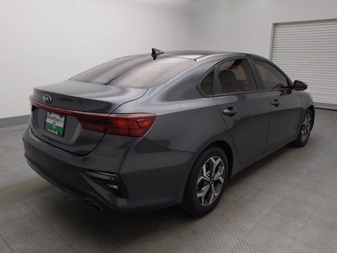 Used 2020 Kia Forte LXS FWD image 9