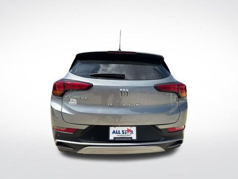 Used 2024 Buick Encore GX Preferred w/ Comfort Package FWD image 9