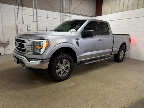 Used 2021 Ford F150 XLT w/ Equipment Group 302A High AWD/4WD image 2