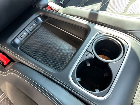 Used 2019 Mercedes-Benz AMG GT 63 image 37