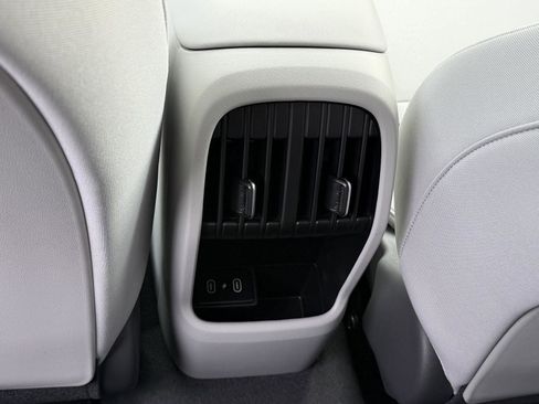 New 2026 Hyundai Kona SEL Sport FWD image 9