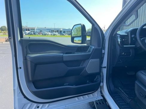 New 2026 Ford F250 Lariat w/ Tremor Off-Road Package AWD/4WD image 28