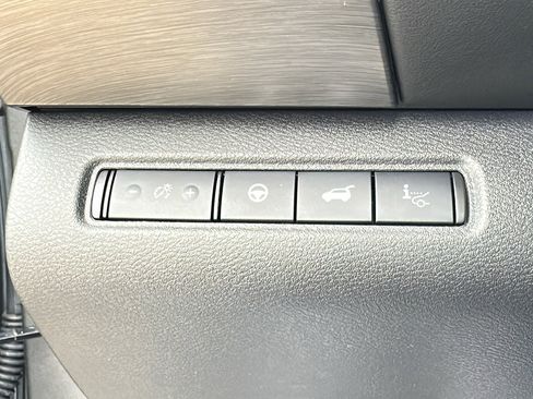 Certified 2025 Nissan Pathfinder Platinum w/ Cargo Package image 15