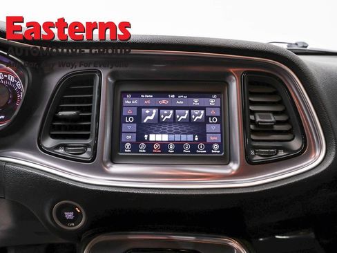 Used 2019 Dodge Challenger SXT AWD/4WD image 11
