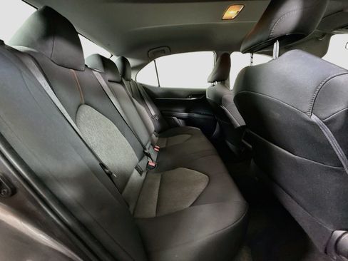 Used 2019 Toyota Camry LE FWD image 26