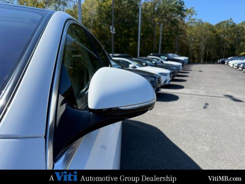 Certified 2024 Mercedes-Benz S 580 4MATIC Sedan image 11